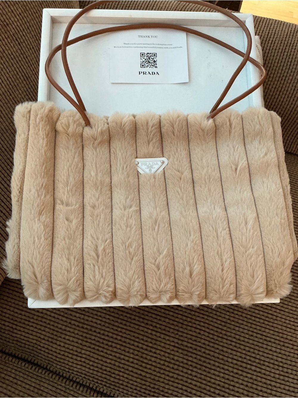 PRADA NWT Faux Fur Tan Tote GWP - Picture 2 of 6
